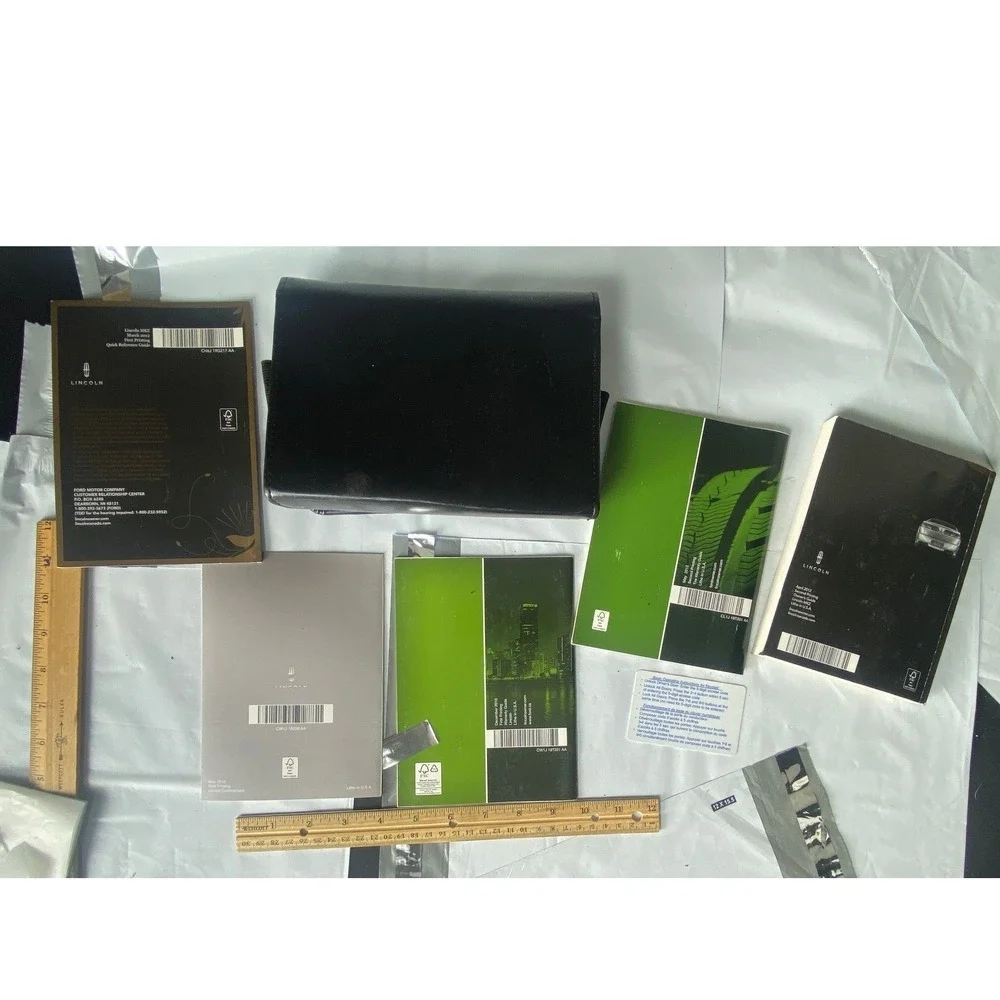 Lincoln OEM‎ Black Leather Owner's Manual Wallet Portfolio Genuine Factory Case